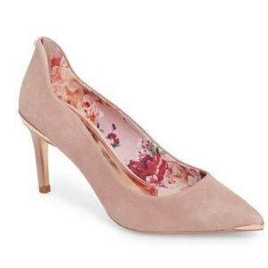 Ted Baker vyixyn pink suede heel pumps 8.5
